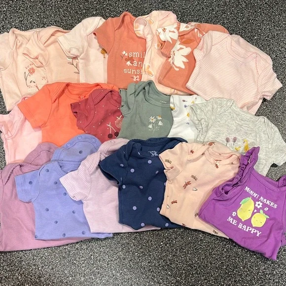 Pack of 19 Newborn Onesies - Picture 1 of 1